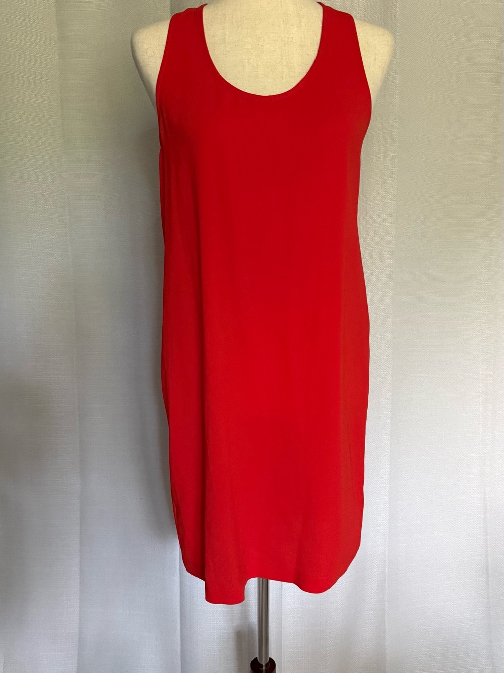 BCBGMaxAzria Janice Shift Dress in Vibrant Red - XS